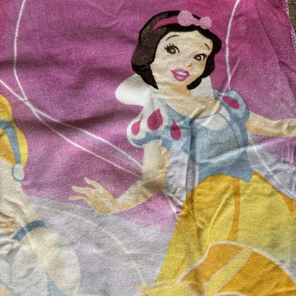 Vintage Disney Store Princess Kids Beach Towel Cinderella, Snow, White, Aurora